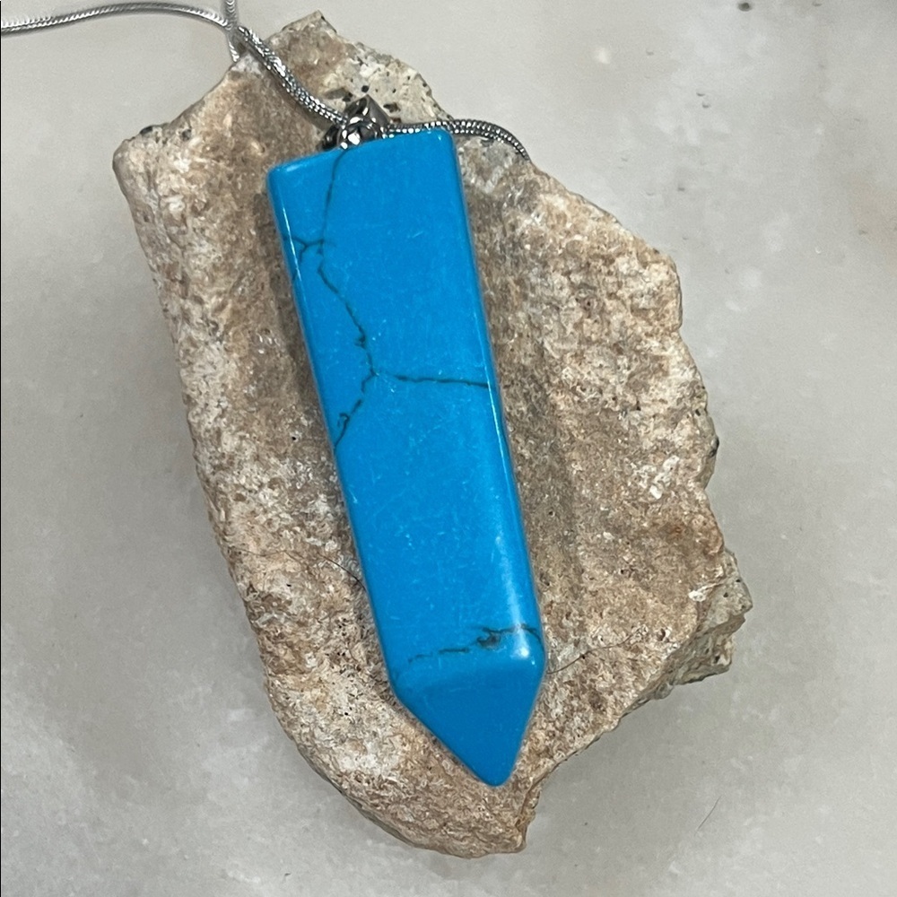 Crystal Blue Howlite Wand Necklace 2in Pendant